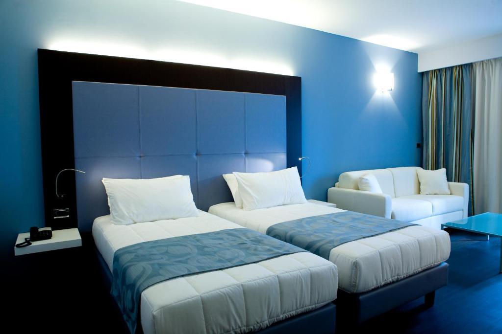 Hotel Napoleon Torre Melissa الغرفة الصورة