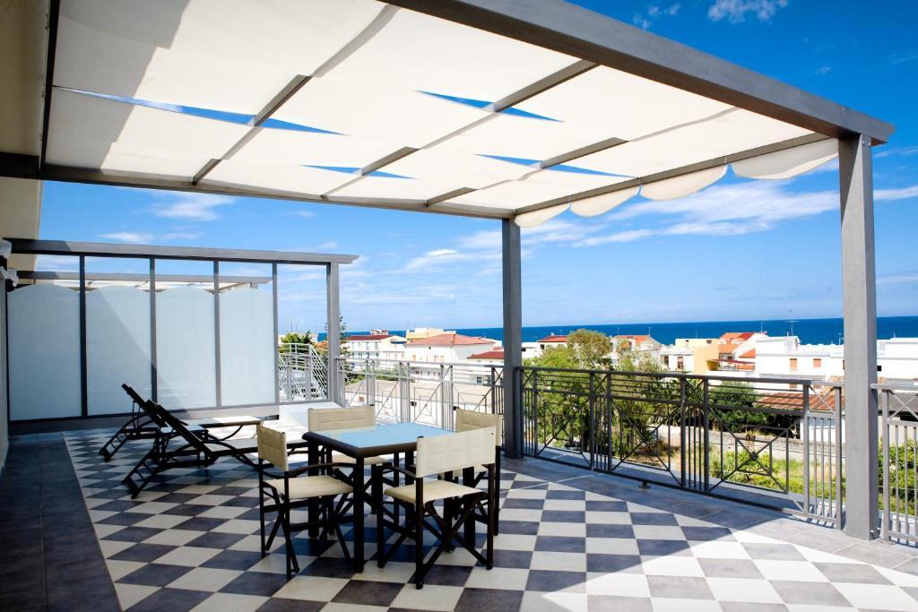 Hotel Napoleon Torre Melissa الغرفة الصورة