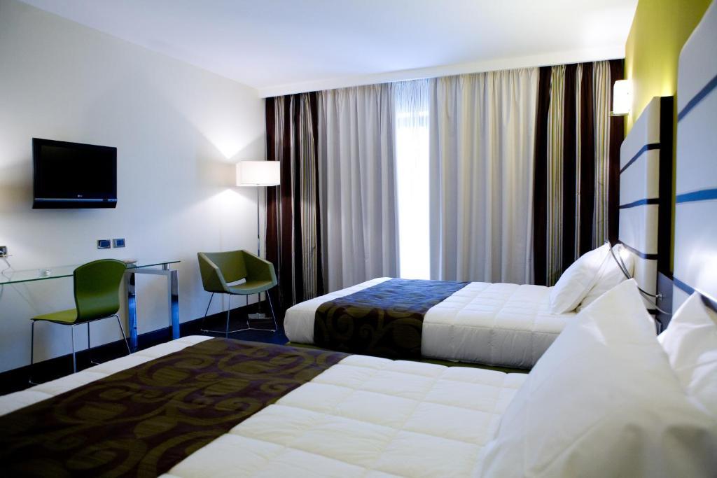 Hotel Napoleon Torre Melissa الغرفة الصورة