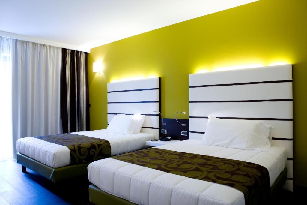 Hotel Napoleon Torre Melissa الغرفة الصورة